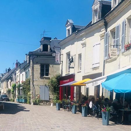 Chez mimie les hôtes Fontevraud L'Abbaye Exterior foto